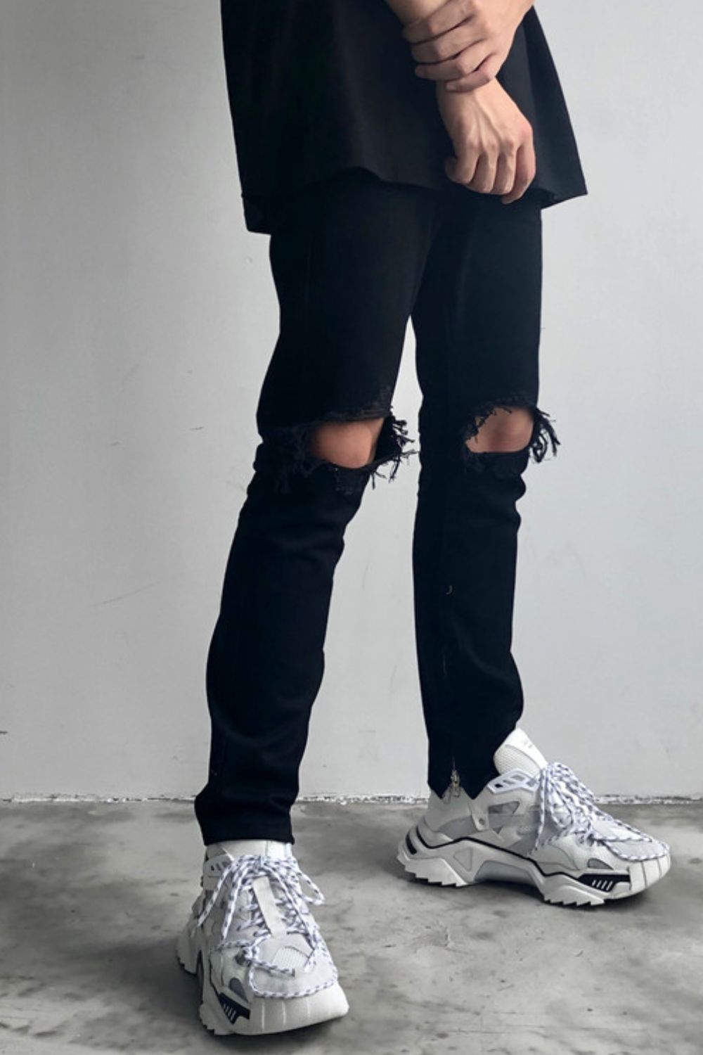 Men's Distressed Skinny Jeans